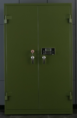 Dostosowana metalowa szafka do bezpiecznego przechowywania broni wojskowej