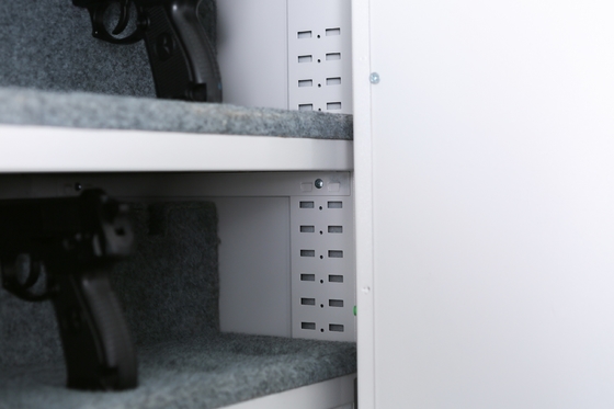 Duża przestrzeń Zabezpieczenia elektroniczne Metalowa szafka na broń Bezpieczna szafka na amunicję stalową