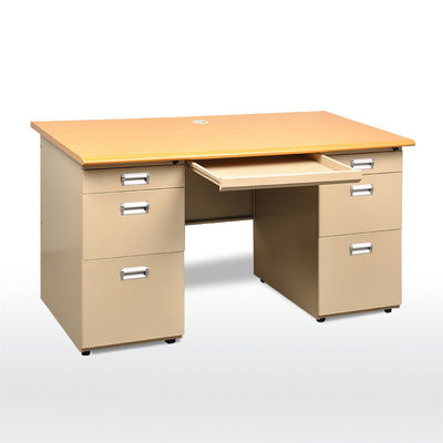 Nowoczesny stół biurowy o długości 0,6 mm i długości 1600 mm