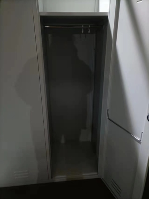 Powalona 2-drzwiowa stalowa szafka Metalowa szafa Garderobe Grubość 0,6 mm